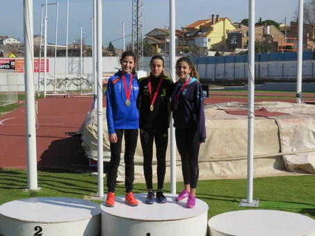 Sofía Izuzquiza Subcampeona de Madrid Sub14 de Jabalina